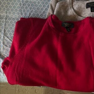 Woman’s Charter Club Cashmere Sweater - Light Gray and Red no pink 🔥🔥🔥